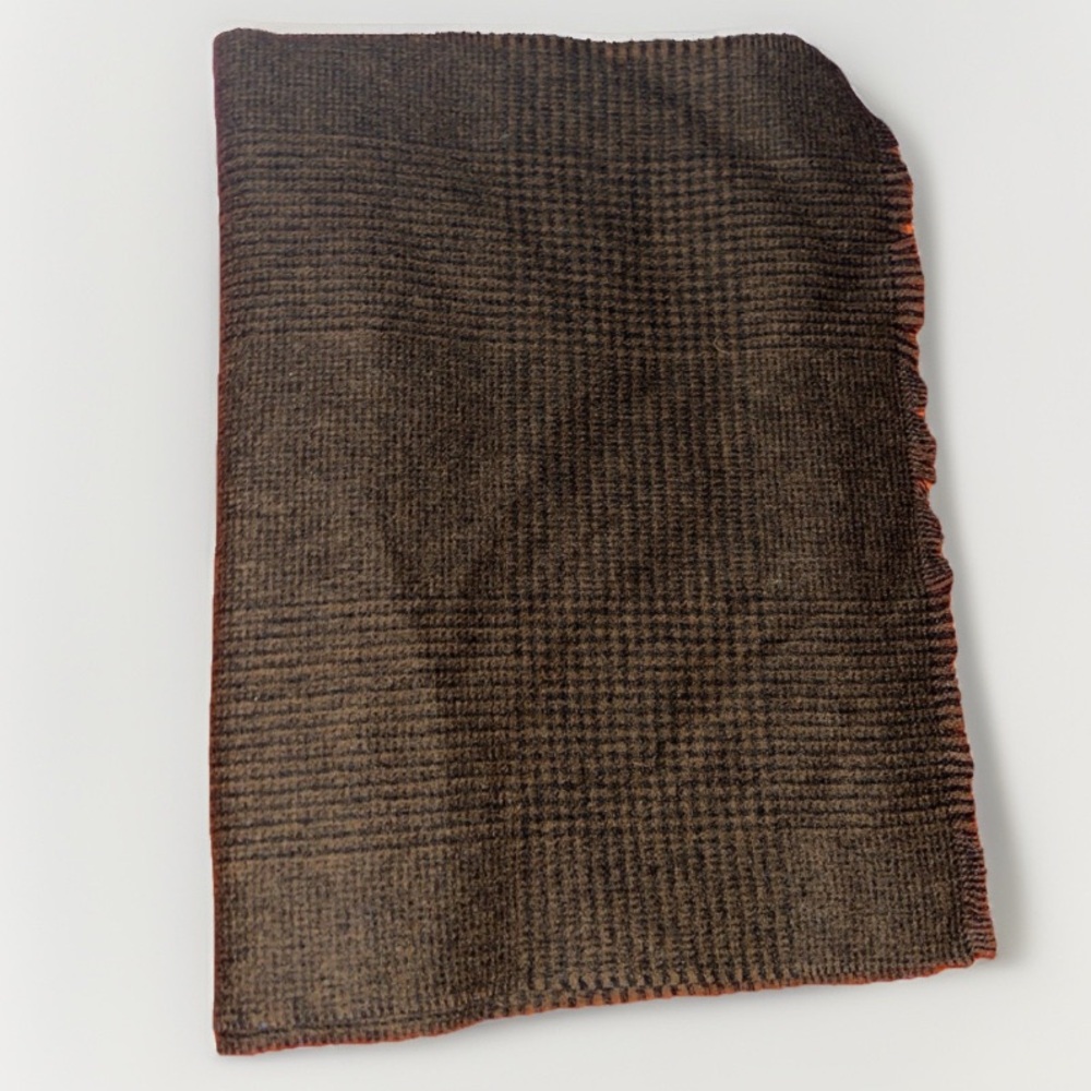 Banana Republic 100% Wool Scarf